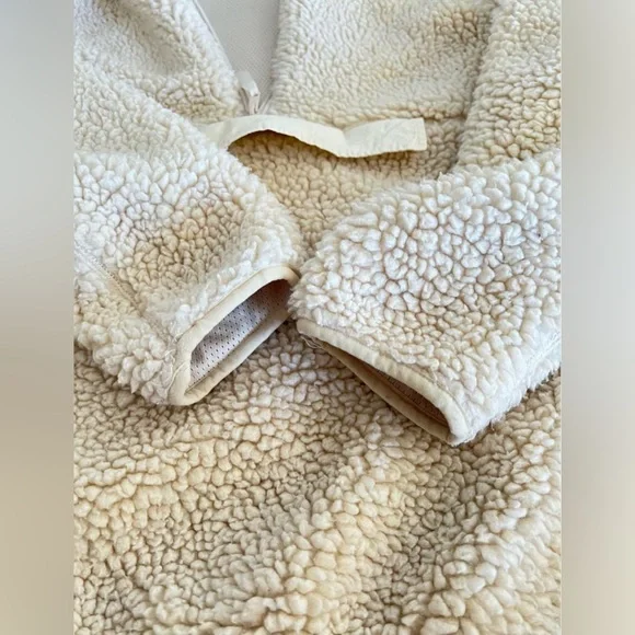 Urban Heritage Beige Sherpa Jacket – Size Small (Oversized Fit) - Picture 9 of 9